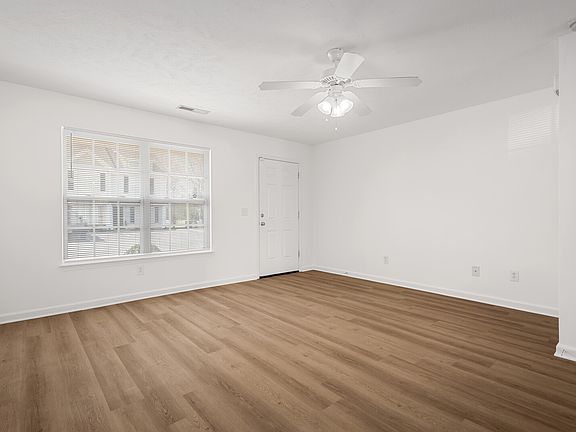 4th image of 2961 S Rutherford Blvd APT C2