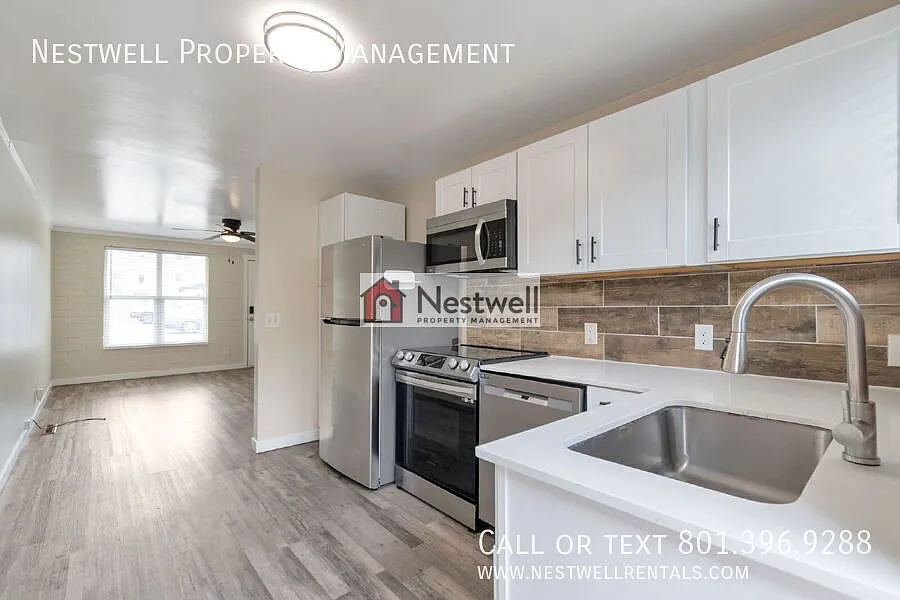 Cozy 2-bed Unit in the Heart of Liberty Wells — Photo 3