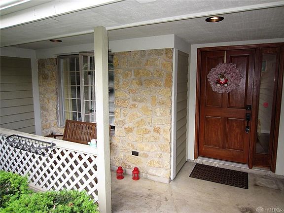 3rd image of 1725 Cawdor Ct
