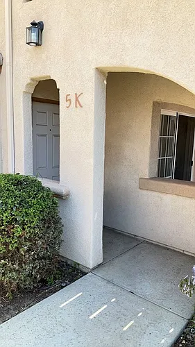 610 Sunrise Dr Photo 1