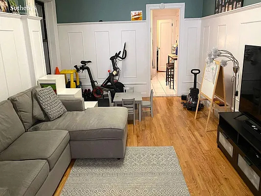 Rented by Sotheby's International Realty | media 2