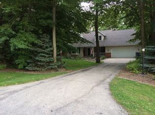 N3895 Anita Wieckert Rd, Appleton, WI 54913