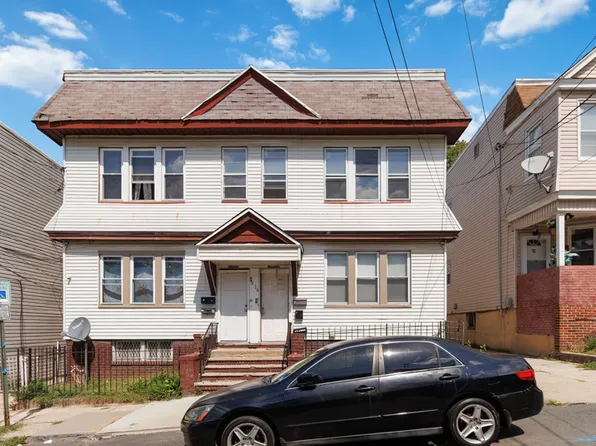 16 Montrose Ter, Irvington, NJ 07111