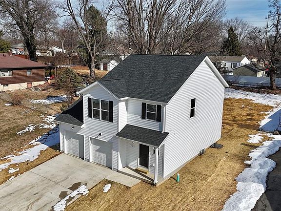 2nd image of 718 Osborn Dr