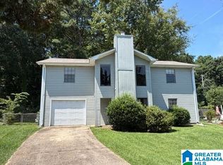 6100 Meadow Crest Cir, Birmingham, AL 35212