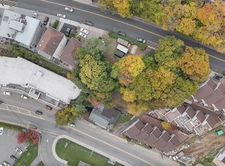 1106 River Rd #8, Edgewater, NJ 07020