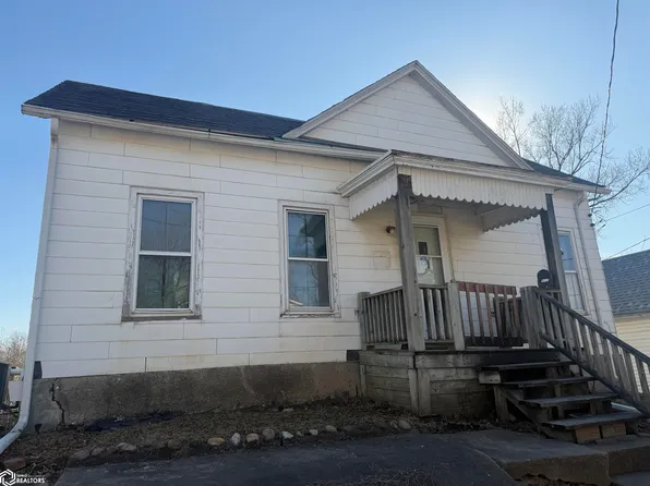 912 E 4th St, Ottumwa, IA 52501