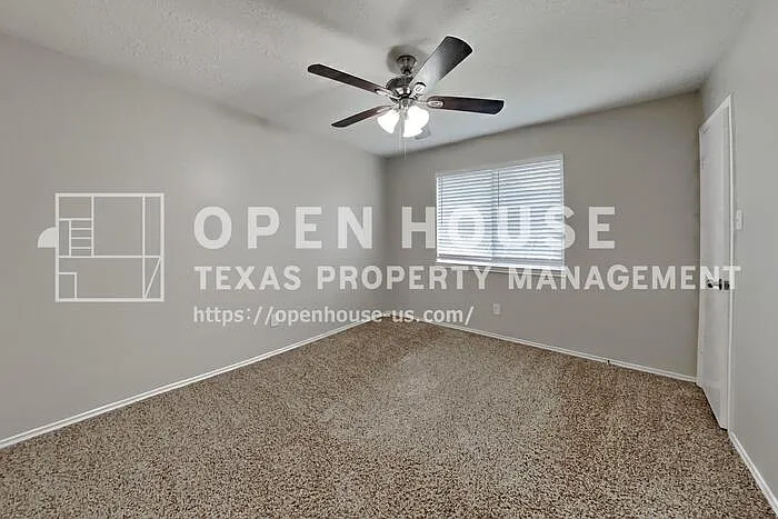1247 Kings Creek Trl — Photo 14