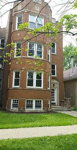 1st image of 6208 N Rockwell St APT 1