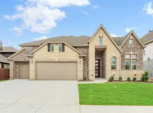 1121 Foxtail Dr, Justin, TX 76247