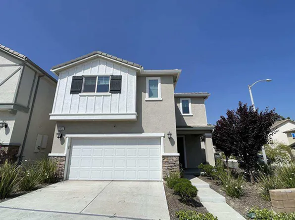 11612 N Amsterdam Ln, Sylmar, CA 91342