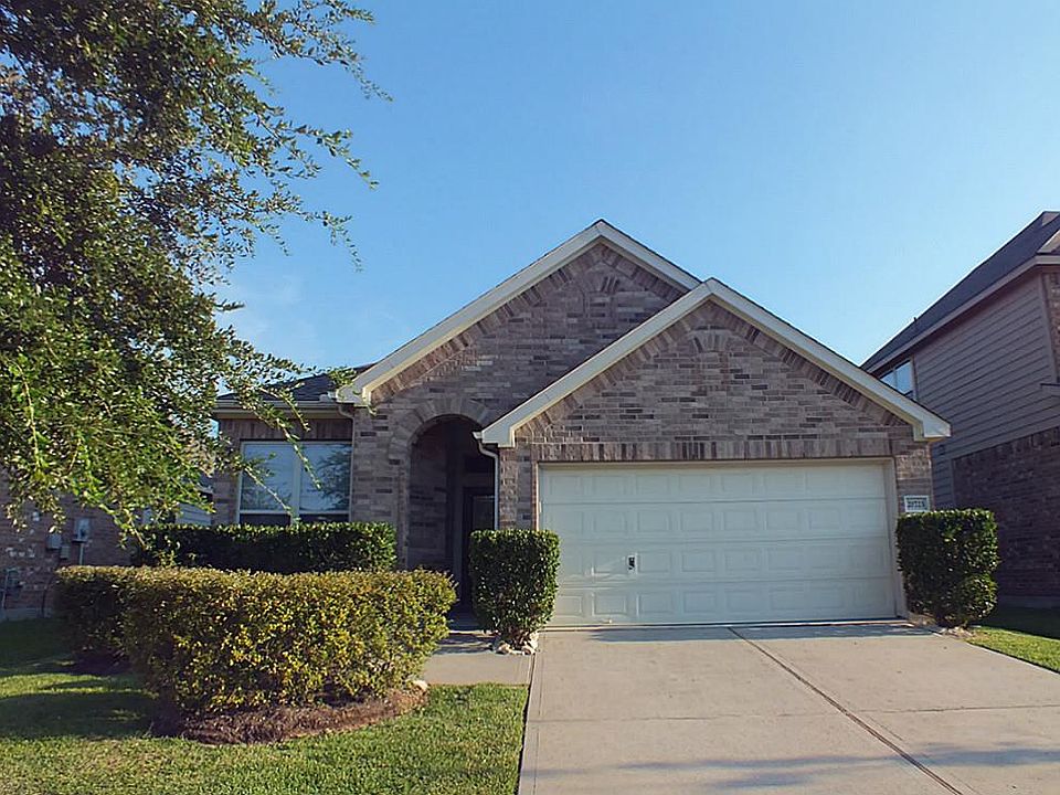 1st image of 20723 Rainmead Dr
