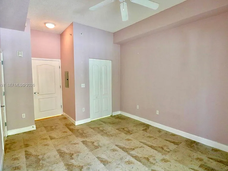 6001 SW 70th St #117 — Photo 7