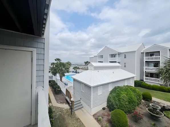 1330 Miracle Strip Pkwy SE APT 205, Fort Walton Beach, FL 32548