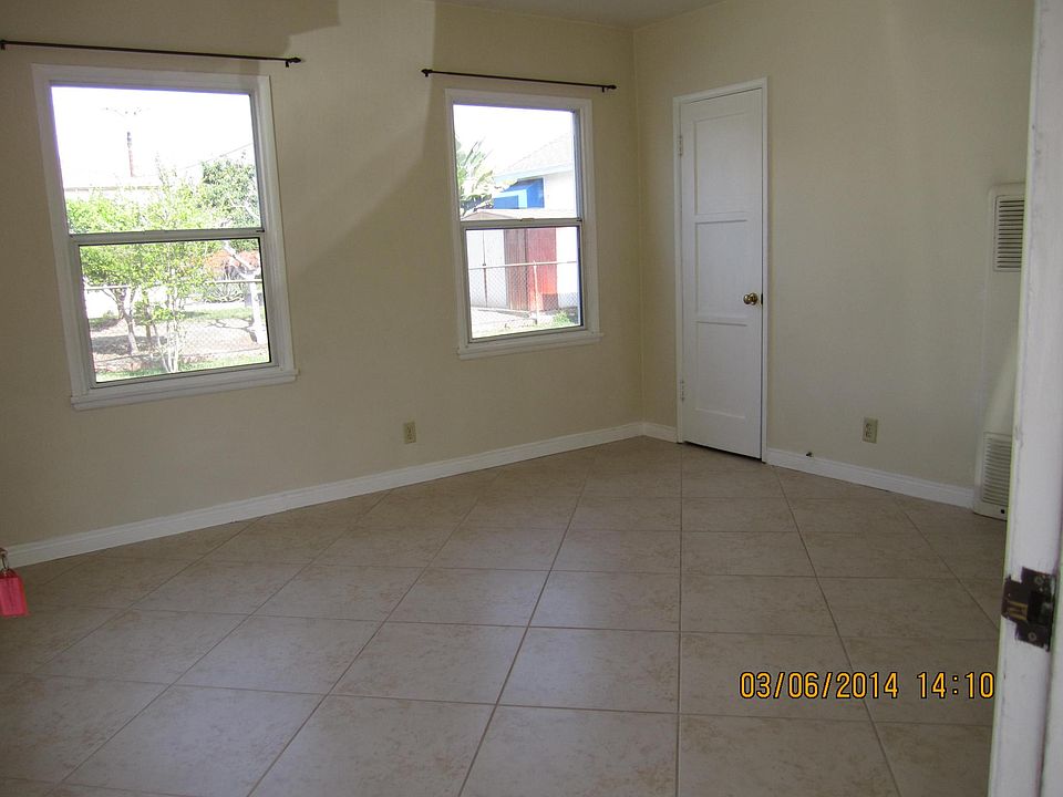 2nd image of 1314 N Orchard Dr