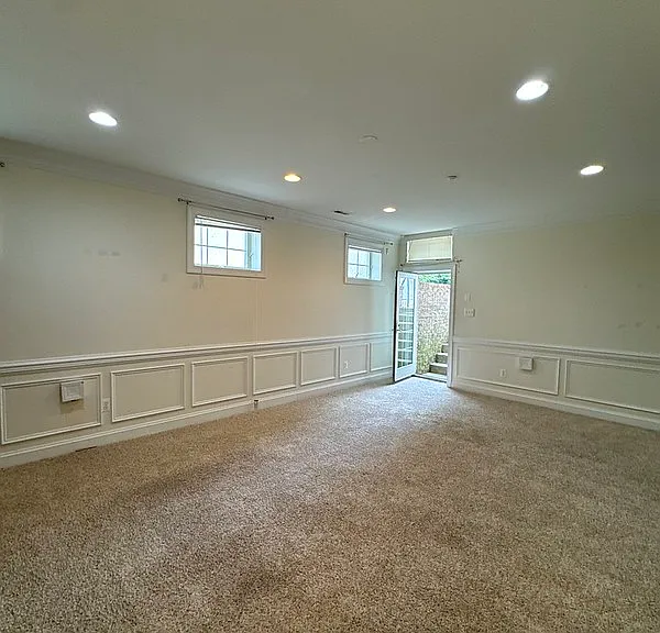 729 W Montgomery Ave #A — Photo 24