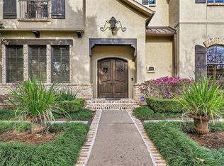 4702 Waring St, Houston, TX 77027