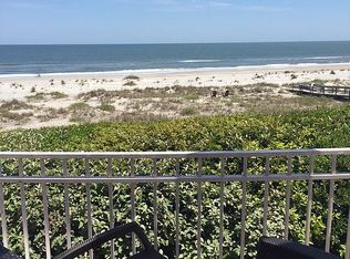 8242 Residence Ct, Fernandina Beach, FL 32034