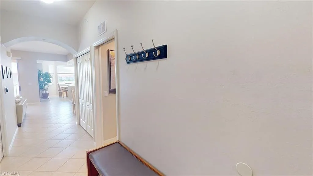 2 bed, 2.0 bath, 1232 sqft, $5,000 — Photo 2