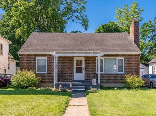 221 W Parkwood Ave, Springfield, OH 45506
