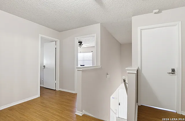 9918 Kelton Dr — Photo 18