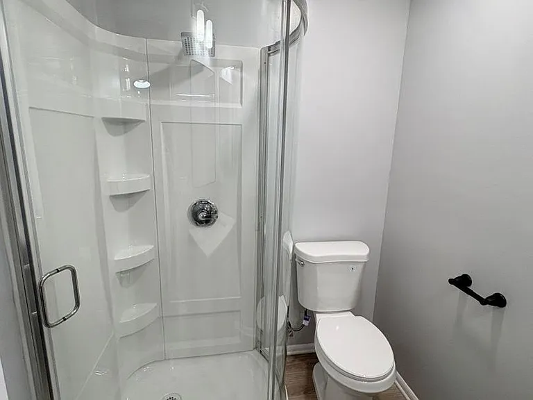5945 Cloverly Apts — Photo 17