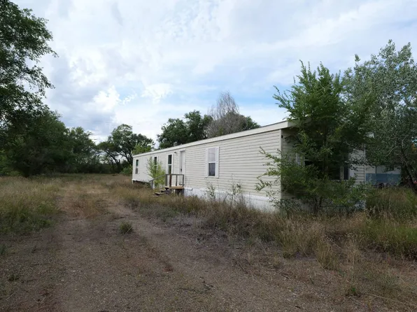1109 S Interstate Ave, Fairview, MT 59221