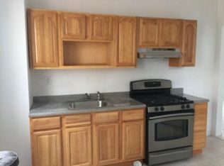 793 E 19th St #1, Paterson, NJ 07501