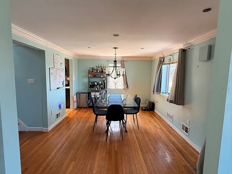 2763 Locust Dr — Photo 9