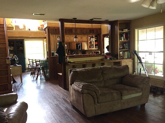2nd image of 10650 County Road 461 S