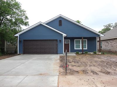 710 Court St, Fort Worth, TX, 76105