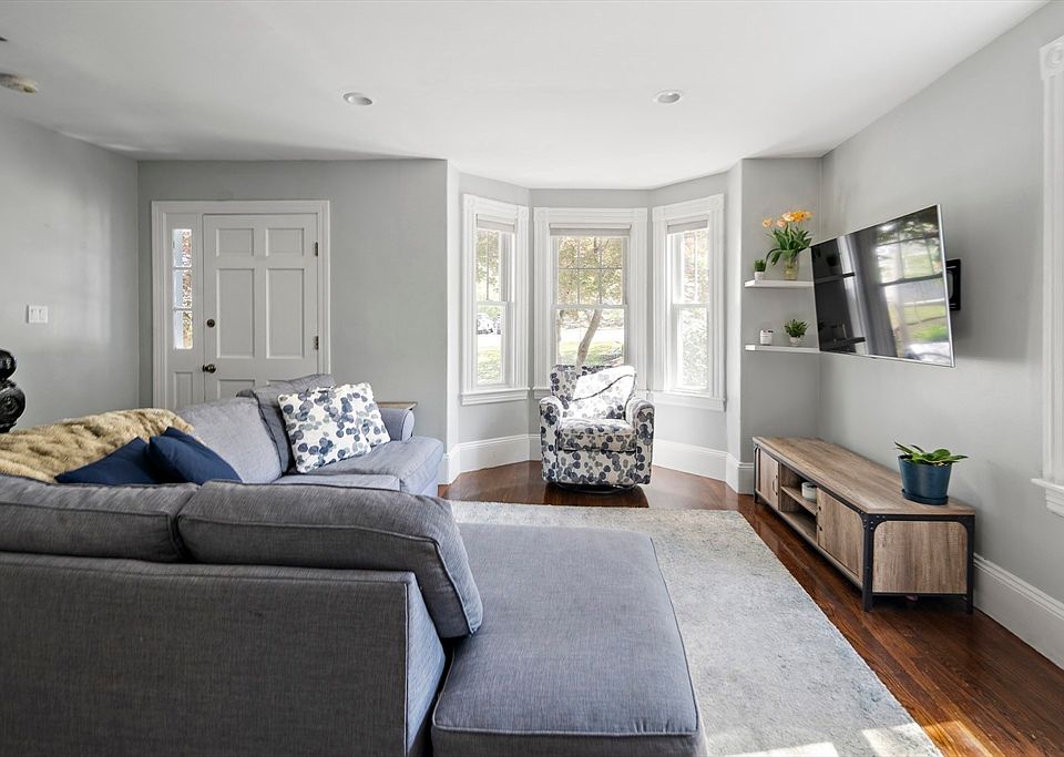 【MAISON MINED】ST CONTRAST SID HALF T 12225 Moon Pool - New Construction Homes in Schertz