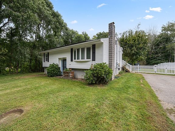 3rd image of 78 Ellis Rd