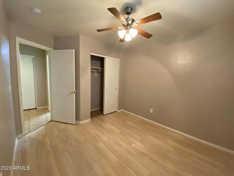 1847 W Desert Seasons Dr — Photo 23