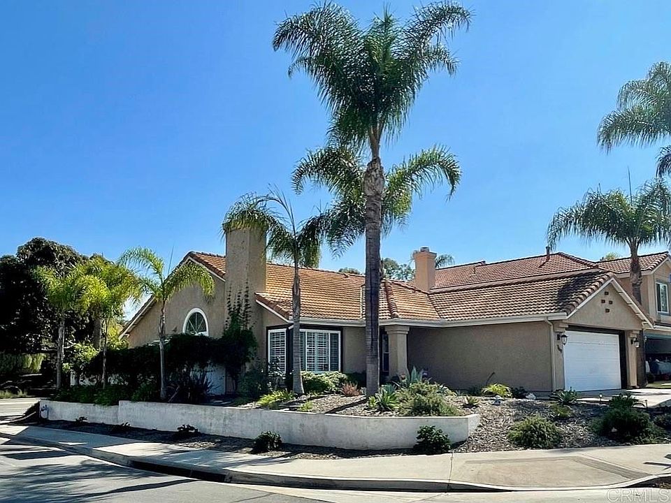 1st image of 769 Avenida Amigo