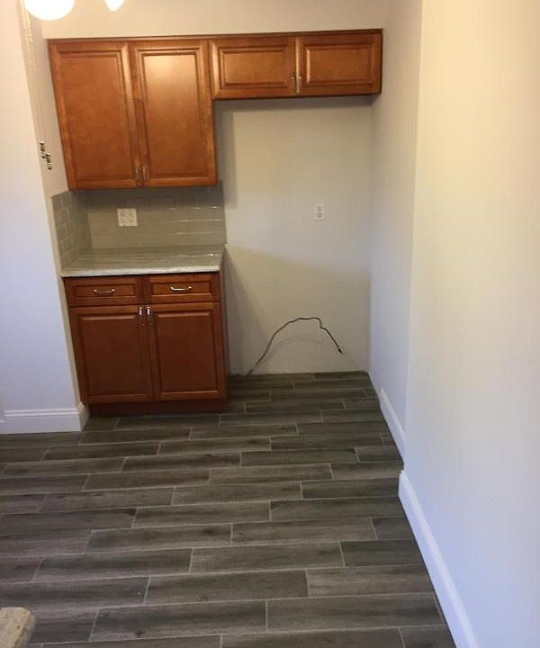 1st image of 190 Lamoka Ave #2