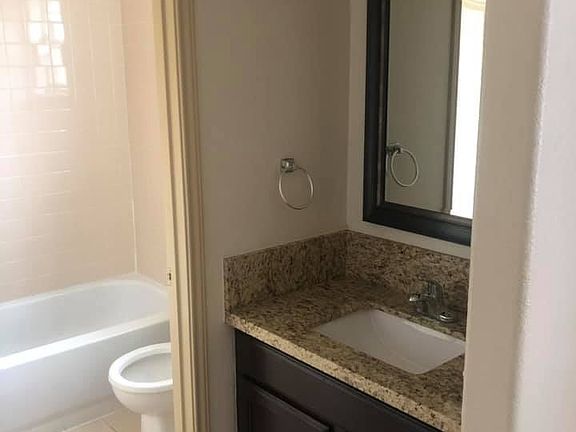 4th image of 502 Shiloh Dr APT 29