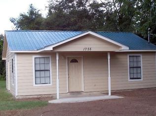 1755 Texas St, Alford, FL 32420