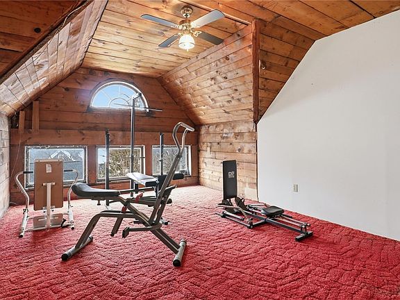 39th image of 160 Cuyler St