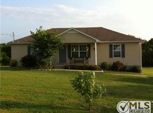 2612 Valley Ln, Lewisburg, TN 37091