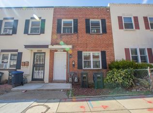 Relaxing 1 BR & 1 Den/1 BA Apartment in Pleasant Plains!, Washington, DC 20001