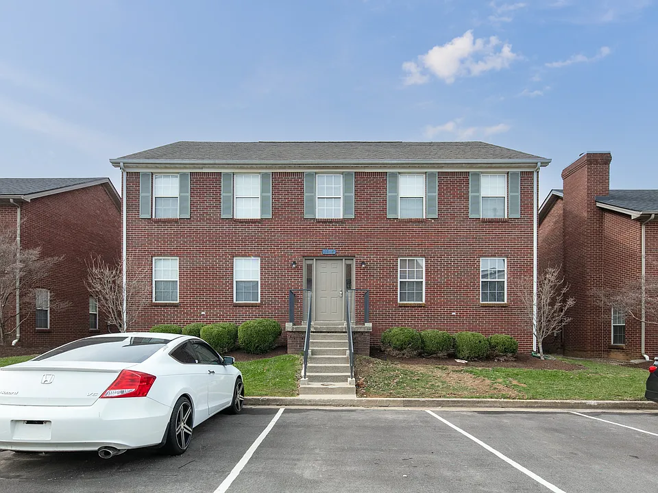3144 Mapleleaf Sq #3