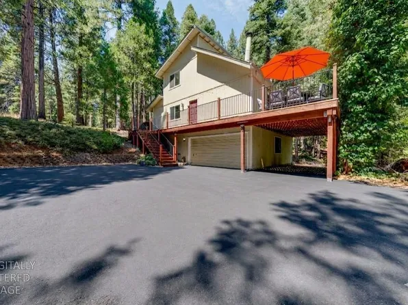 3986 Garnet Rd, Pollock Pines, CA 95726