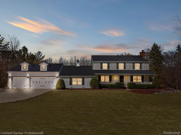 6253 Seven Mile Rd, South Lyon, MI 48178