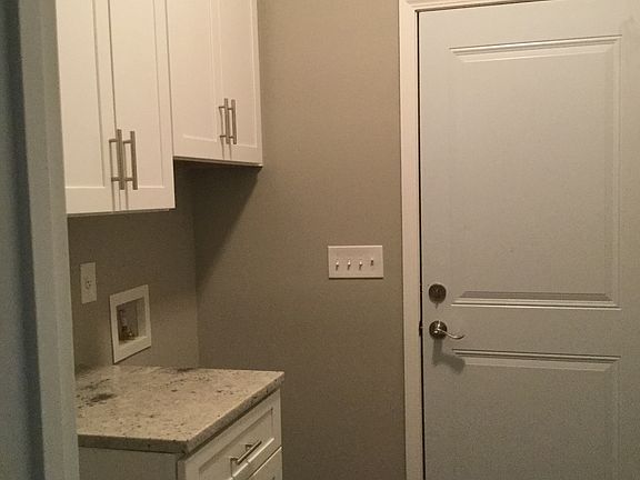 Laundry/mud room