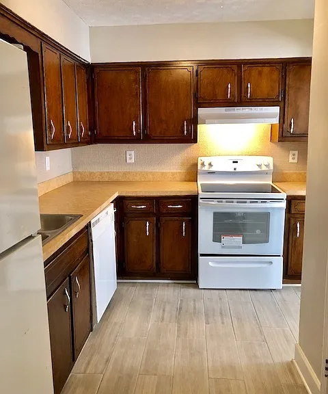 5958 Sherwood Pl — Photo 7