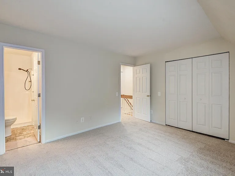1502 Farsta Ct — Photo 15