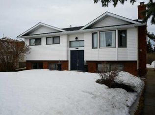 5119 W 51st St, Legal, AB T0G1L0