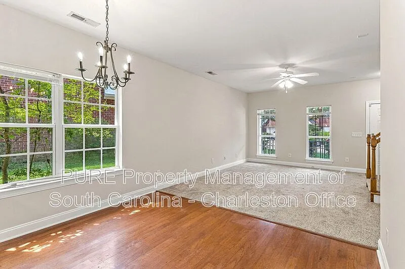 3 bed, 2.5 bath, 1477 sqft, $1,899 — Photo 4