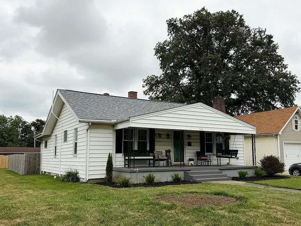 2nd image of 724 Carolyn Rd